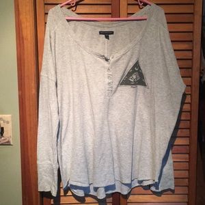 American Eagle Thermal Top